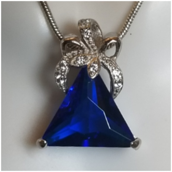 Jewelry - Genuine 6.07ct Blue and White Sapphire Pendant